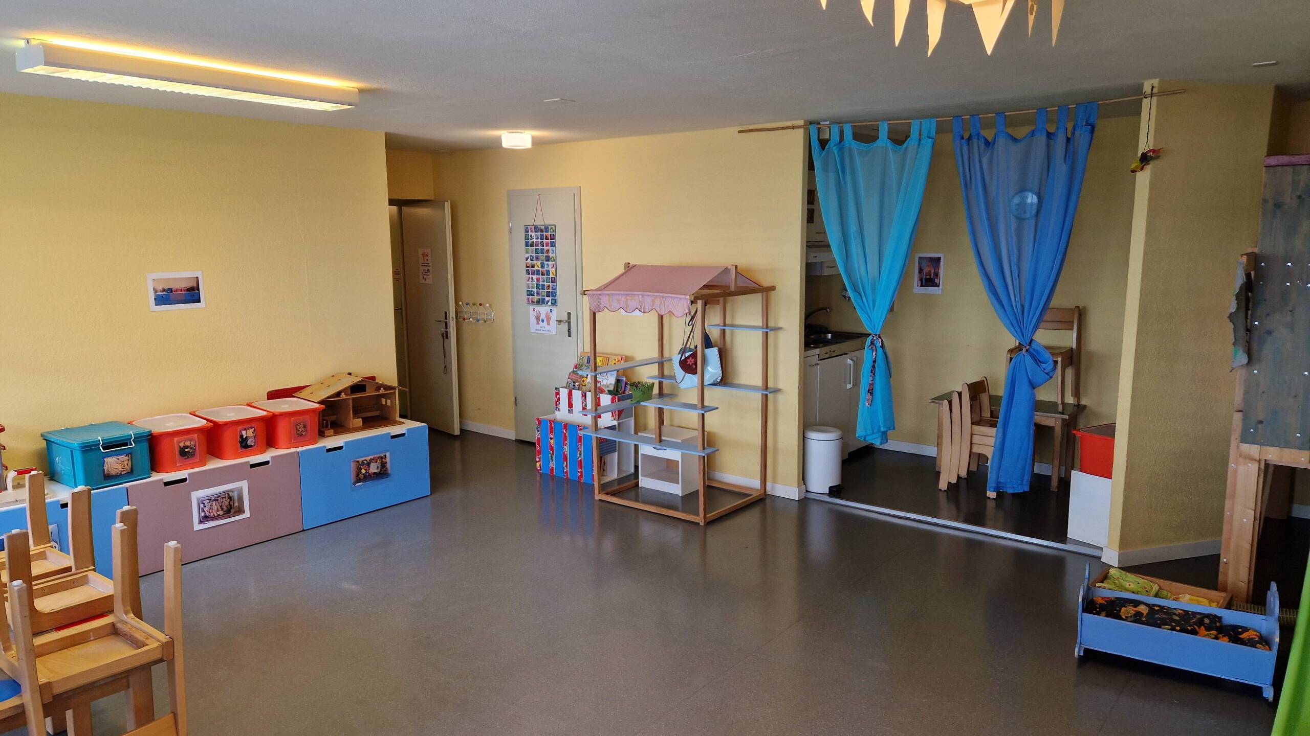 kinderraum_3.jpg Kinderraum